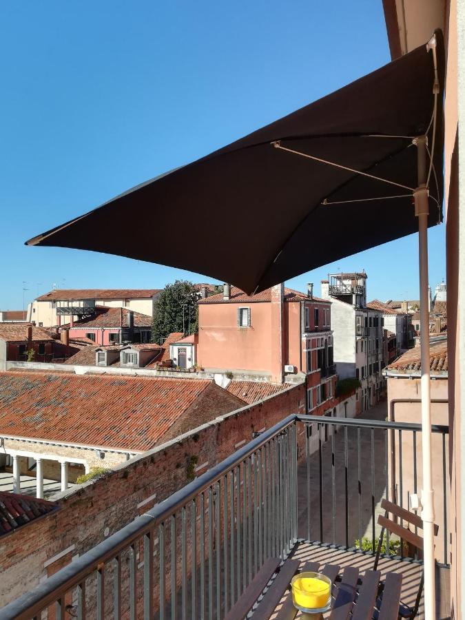 Appartamento Rio De La Fornace Venice Luaran gambar
